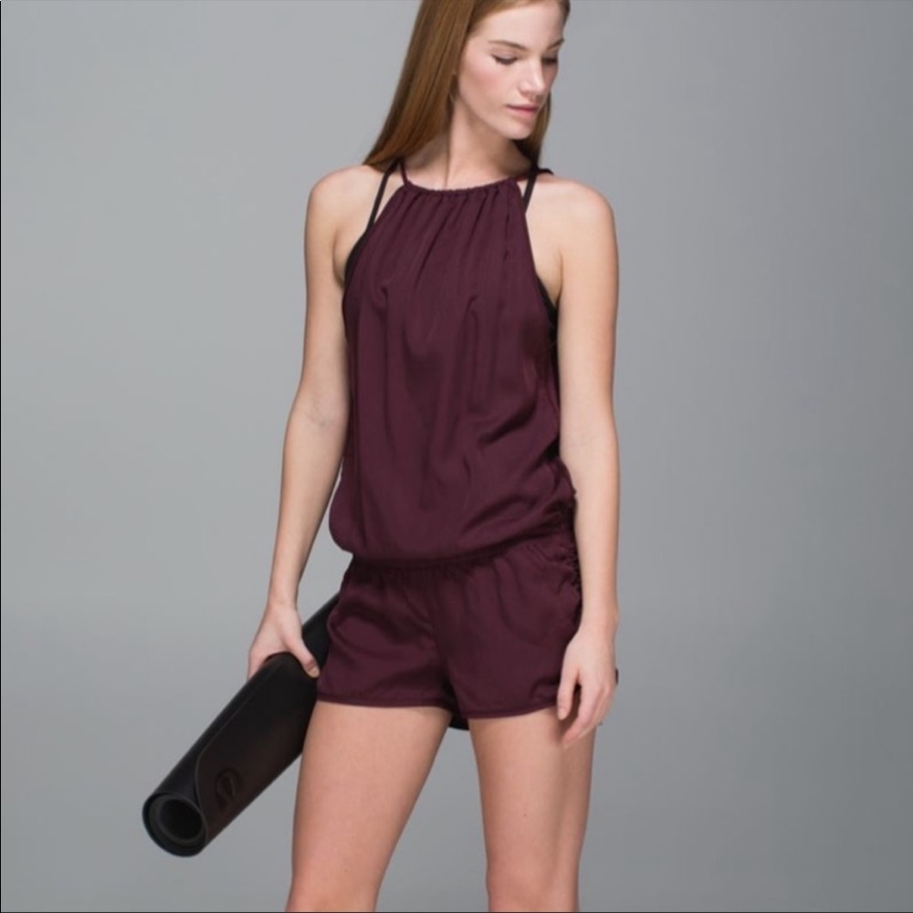 Lululemon Heat The Street Onesie
Bordeaux Drama